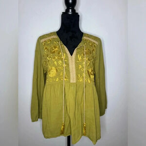 Bohemian World Market Green Floral Embroidered Lace Trim Tasseled Blouse